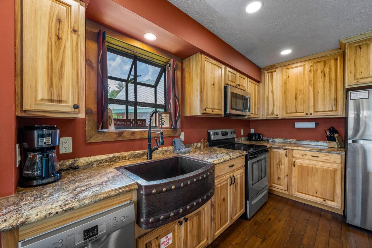 Twinflower Summit - Incredible Views, Pet Friendly! Gatlinburg Εξωτερικό φωτογραφία